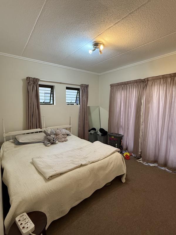 To Let 2 Bedroom Property for Rent in Bryanston Gauteng