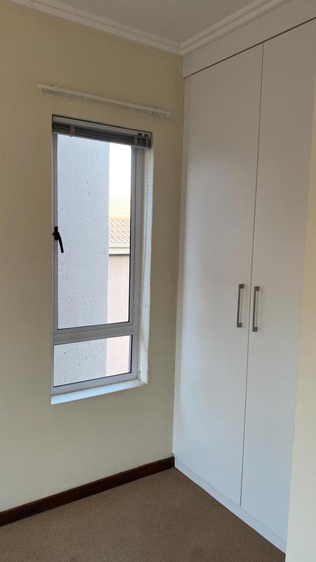 To Let 1 Bedroom Property for Rent in Bryanston Gauteng