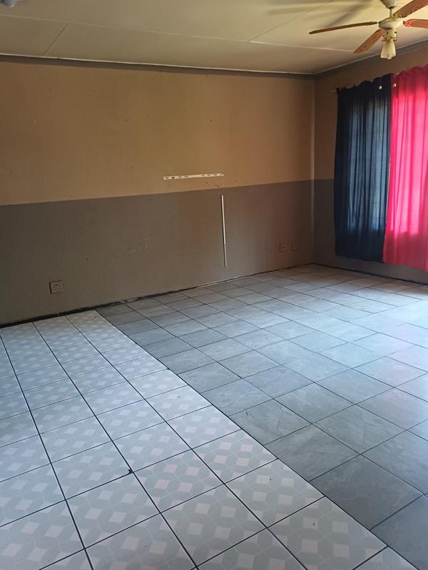 2 Bedroom Property for Sale in Ravensklip Gauteng