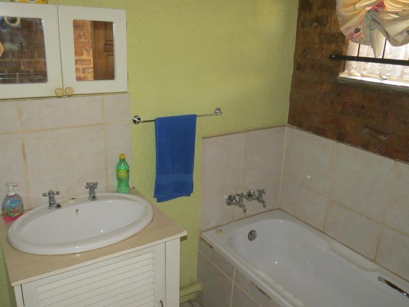 4 Bedroom Property for Sale in Germiston Central Gauteng