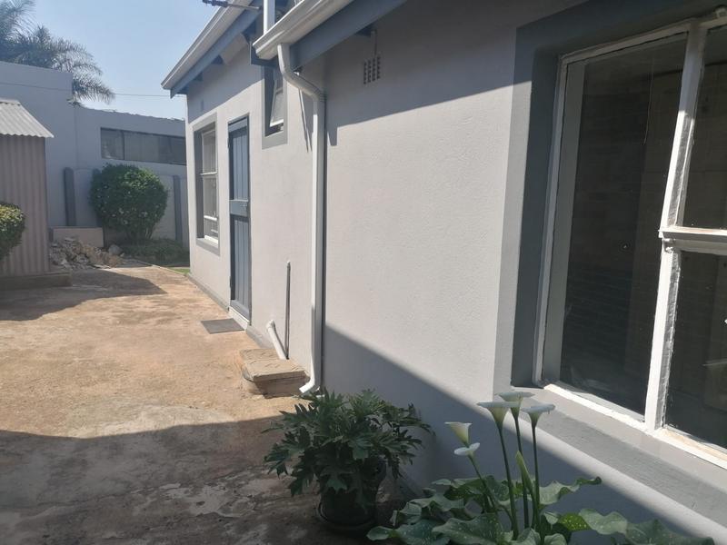 To Let 1 Bedroom Property for Rent in Homestead Gauteng