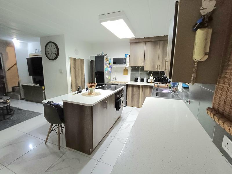 3 Bedroom Property for Sale in Erasmia Gauteng