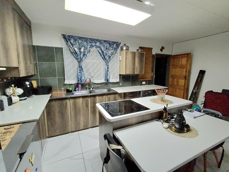 3 Bedroom Property for Sale in Erasmia Gauteng