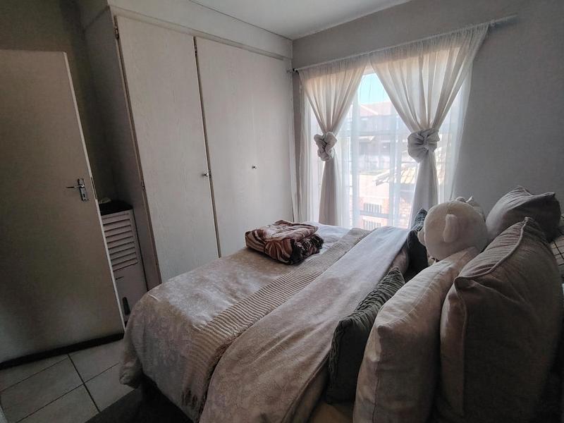 To Let 2 Bedroom Property for Rent in Die Hoewes Gauteng