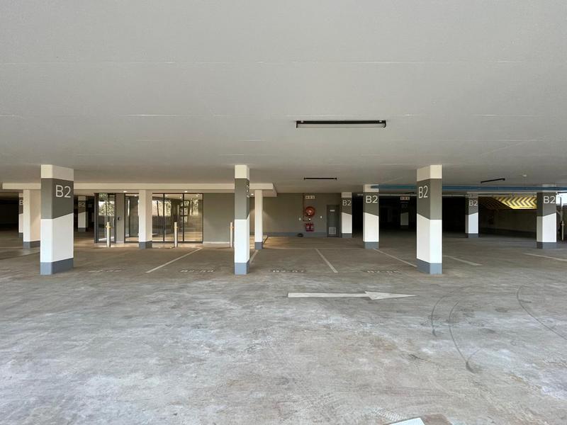 To Let Commercial Property for Rent in Die Hoewes Gauteng
