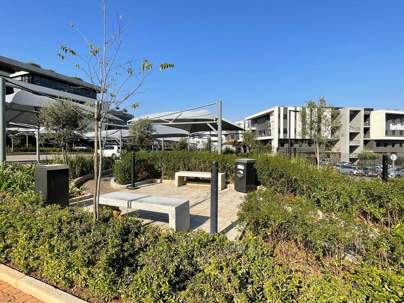 To Let Commercial Property for Rent in Die Hoewes Gauteng