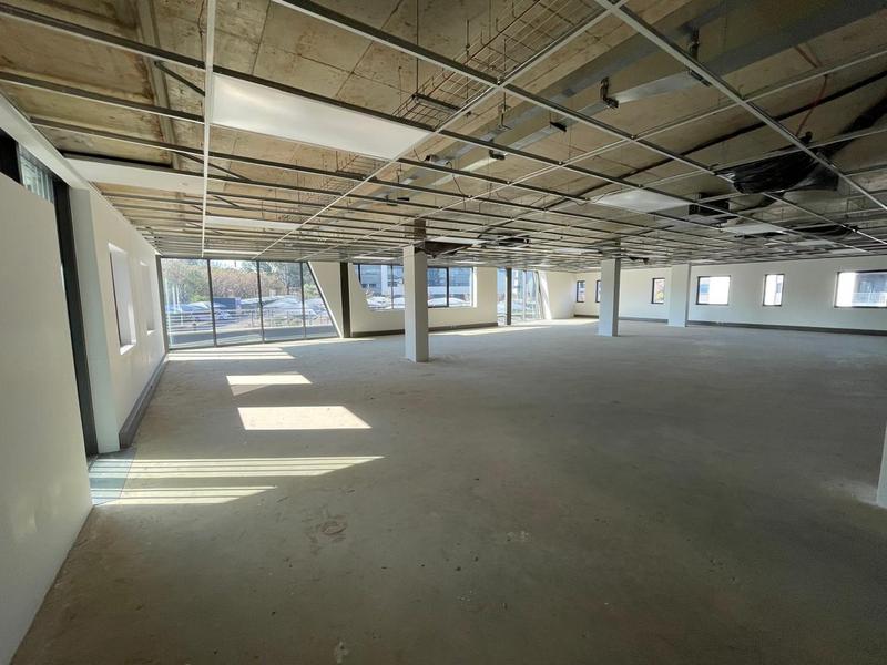 To Let Commercial Property for Rent in Die Hoewes Gauteng