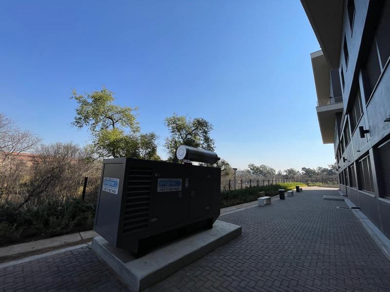 To Let Commercial Property for Rent in Die Hoewes Gauteng