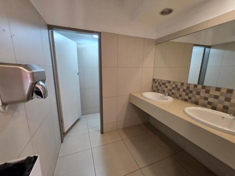 To Let Commercial Property for Rent in Lynnwood Gauteng