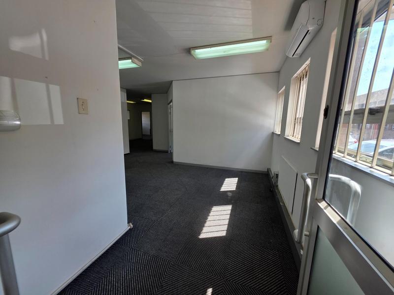 To Let Commercial Property for Rent in Lynnwood Gauteng