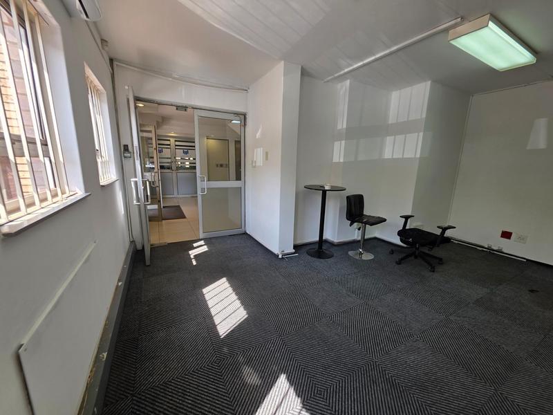 To Let Commercial Property for Rent in Lynnwood Gauteng