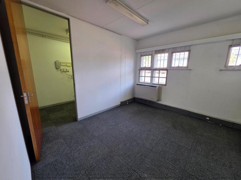 To Let Commercial Property for Rent in Lynnwood Gauteng