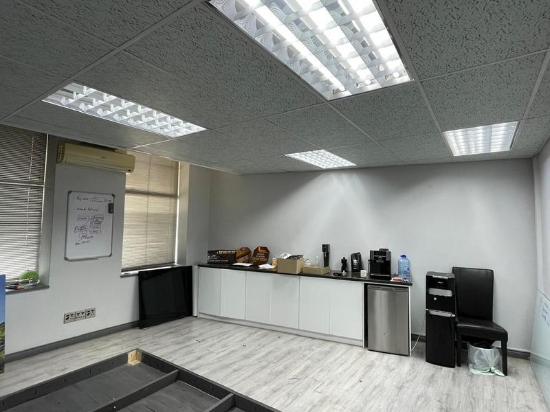 To Let Commercial Property for Rent in Midstream Estate Gauteng