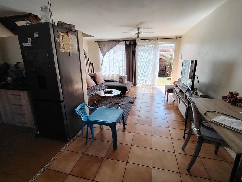 To Let 2 Bedroom Property for Rent in Zwartkop Gauteng