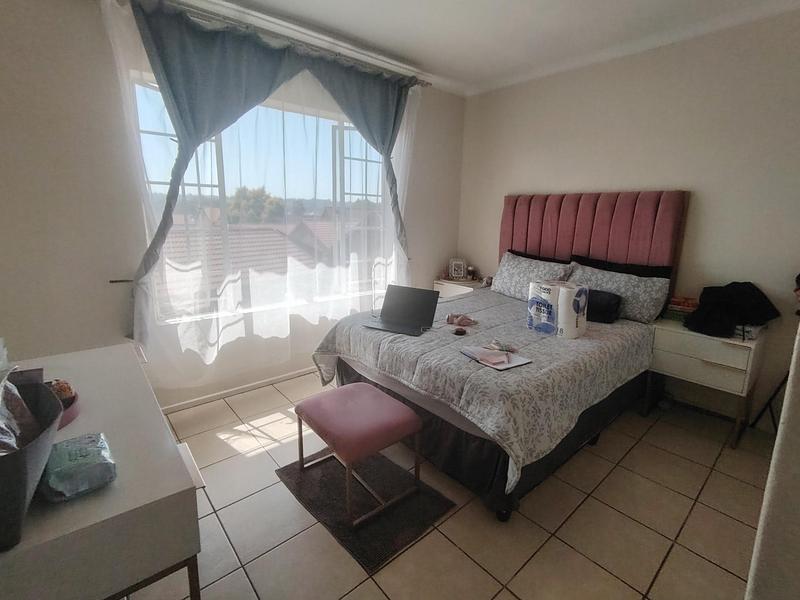 To Let 2 Bedroom Property for Rent in Zwartkop Gauteng