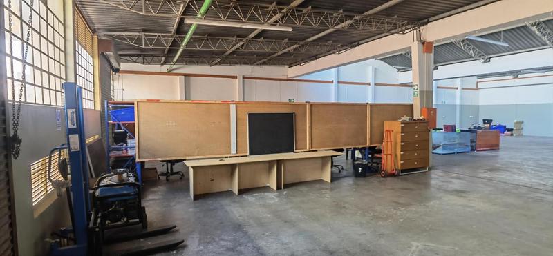 To Let Commercial Property for Rent in Koedoespoort Industrial Gauteng