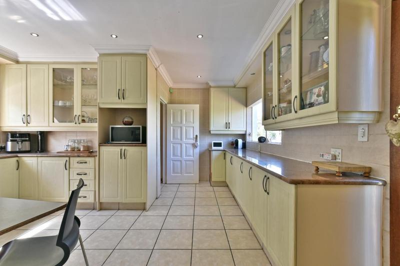 3 Bedroom Property for Sale in Glenvista Gauteng