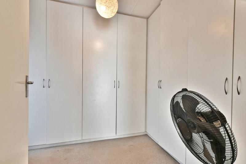 3 Bedroom Property for Sale in Glenvista Gauteng