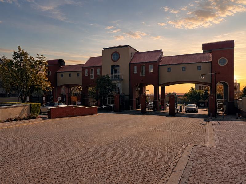4 Bedroom Property for Sale in Heritage Hill Gauteng
