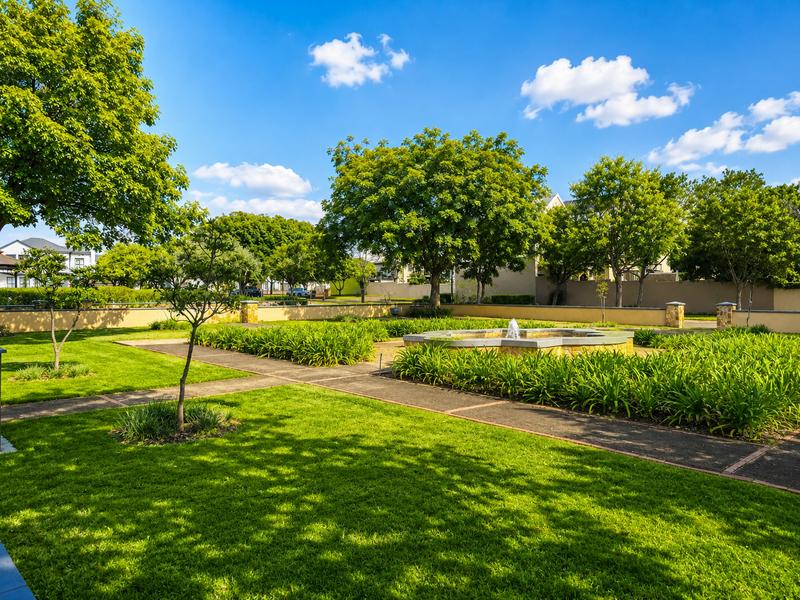 4 Bedroom Property for Sale in Heritage Hill Gauteng