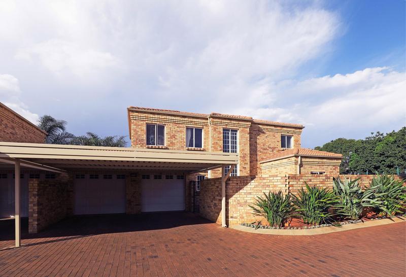 3 Bedroom Property for Sale in Honeyhills Gauteng