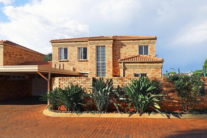 3 Bedroom Property for Sale in Honeyhills Gauteng