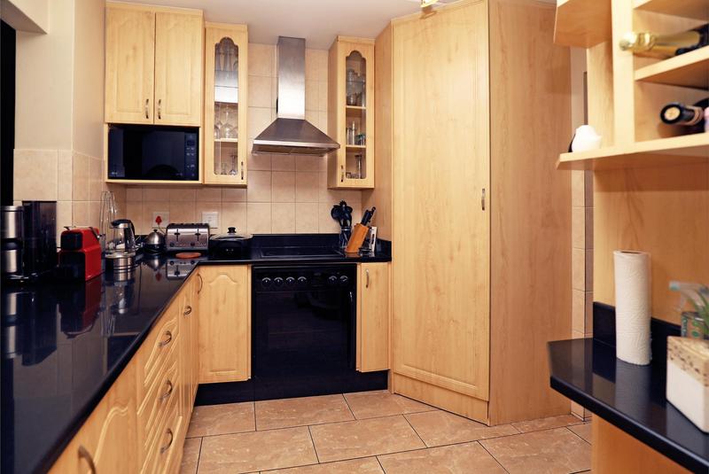 3 Bedroom Property for Sale in Honeyhills Gauteng