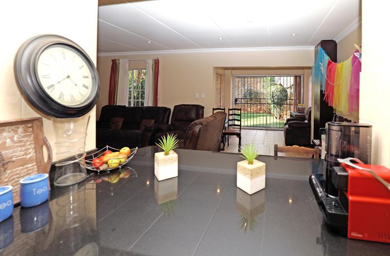 3 Bedroom Property for Sale in Honeyhills Gauteng