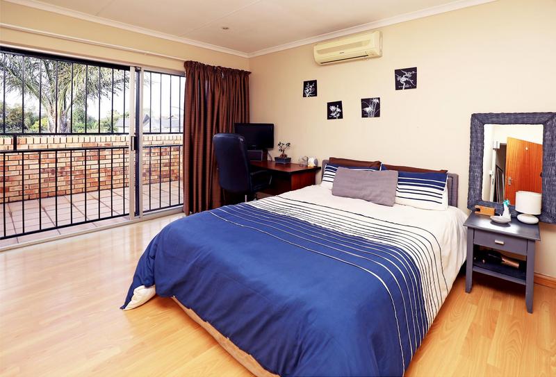3 Bedroom Property for Sale in Honeyhills Gauteng