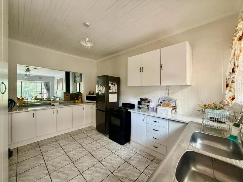 2 Bedroom Property for Sale in Flora Gardens Gauteng