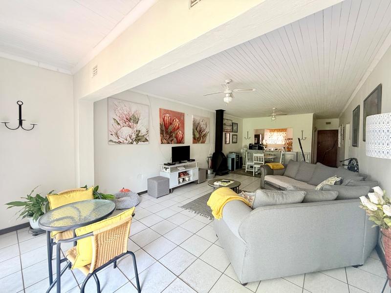 2 Bedroom Property for Sale in Flora Gardens Gauteng