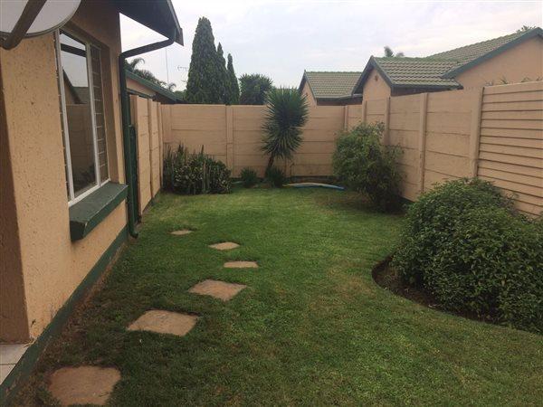 To Let 2 Bedroom Property for Rent in Wierda Park Gauteng