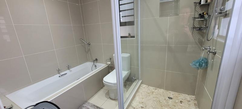4 Bedroom Property for Sale in Bassonia Gauteng