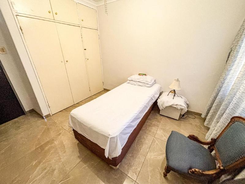 7 Bedroom Property for Sale in Glenvista Gauteng