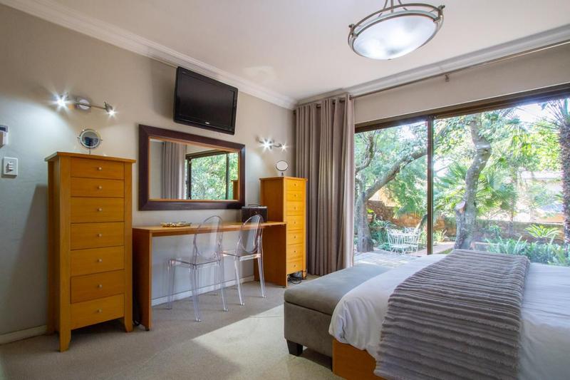 3 Bedroom Property for Sale in Glenvista Gauteng
