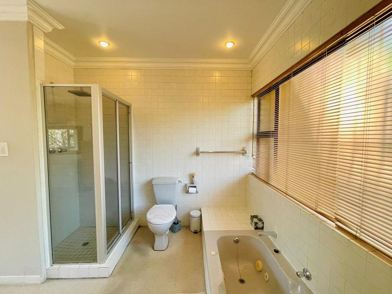3 Bedroom Property for Sale in Glenvista Gauteng