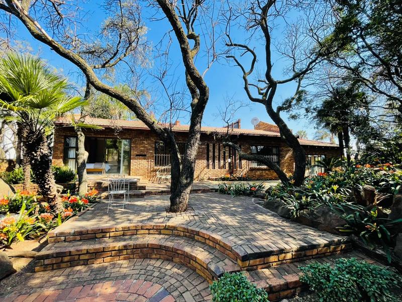 3 Bedroom Property for Sale in Glenvista Gauteng