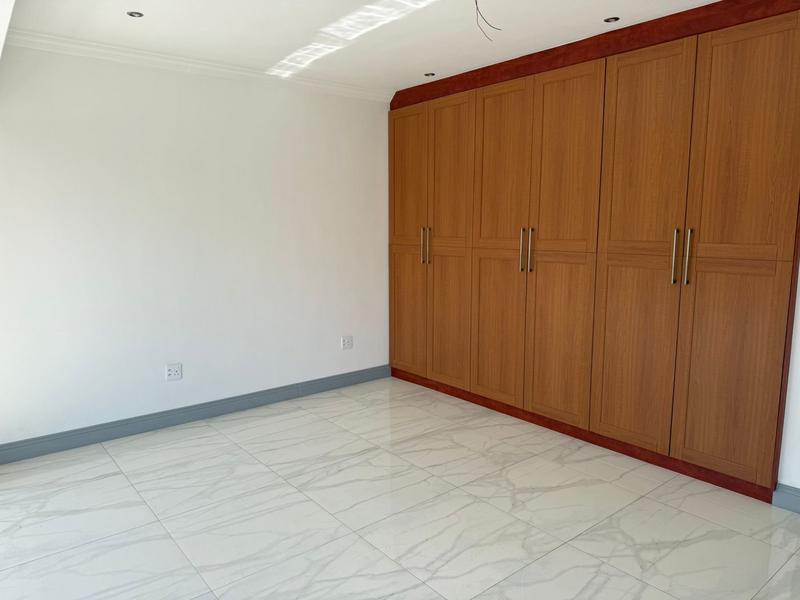 To Let 3 Bedroom Property for Rent in Erasmia Gauteng