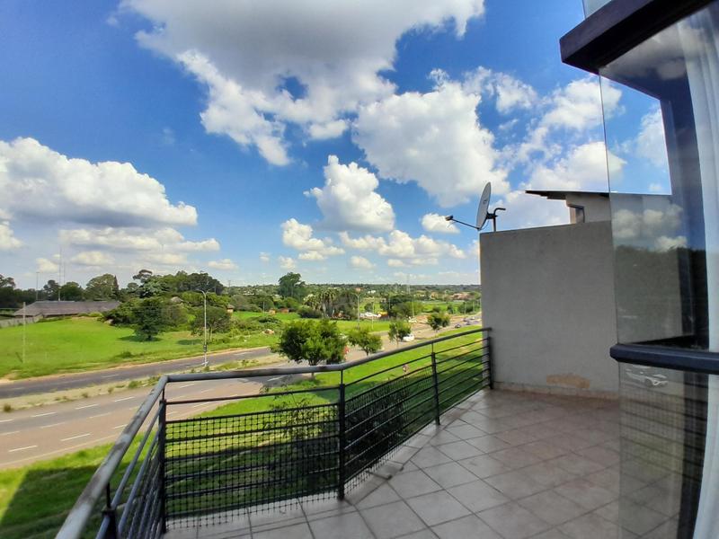 To Let 1 Bedroom Property for Rent in Rooihuiskraal North Gauteng