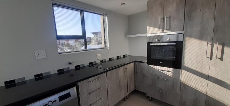 1 Bedroom Property for Sale in Rooihuiskraal North Gauteng