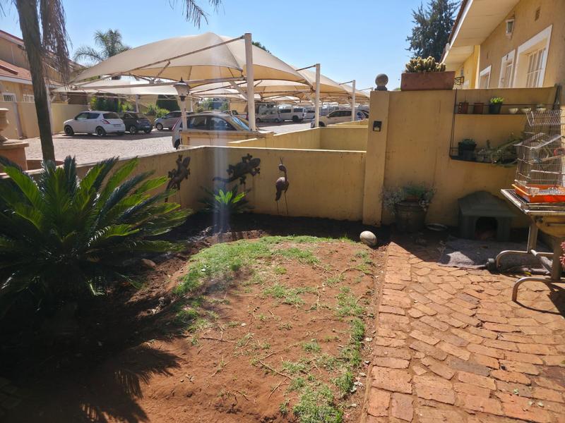 2 Bedroom Property for Sale in Kookrus Gauteng