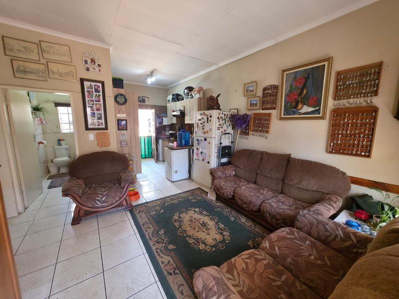 2 Bedroom Property for Sale in Kookrus Gauteng