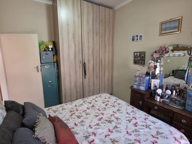 2 Bedroom Property for Sale in Kookrus Gauteng