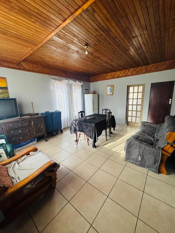 3 Bedroom Property for Sale in Diepkloof Zone 6 Gauteng