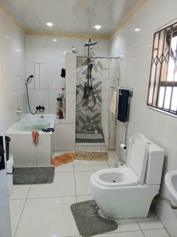 2 Bedroom Property for Sale in Orange Farm Gauteng