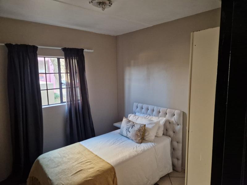 2 Bedroom Property for Sale in Jabulani Gauteng
