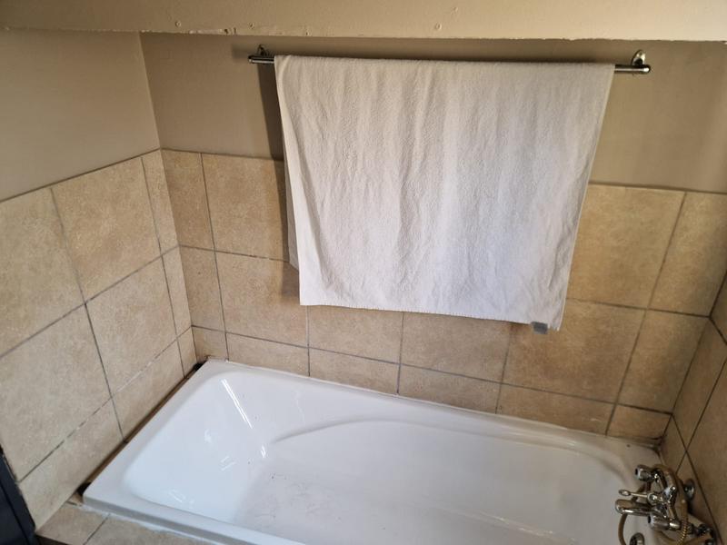 2 Bedroom Property for Sale in Jabulani Gauteng