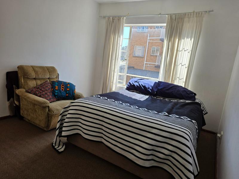 To Let 2 Bedroom Property for Rent in Kenmare Gauteng