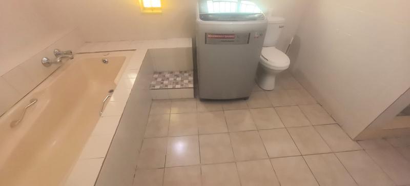 4 Bedroom Property for Sale in Witpoortjie Gauteng