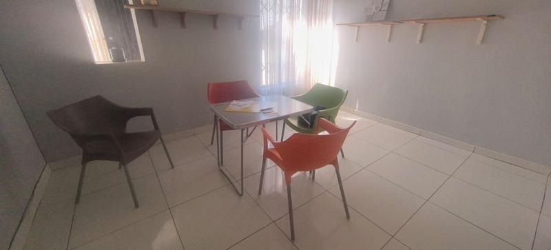 4 Bedroom Property for Sale in Witpoortjie Gauteng